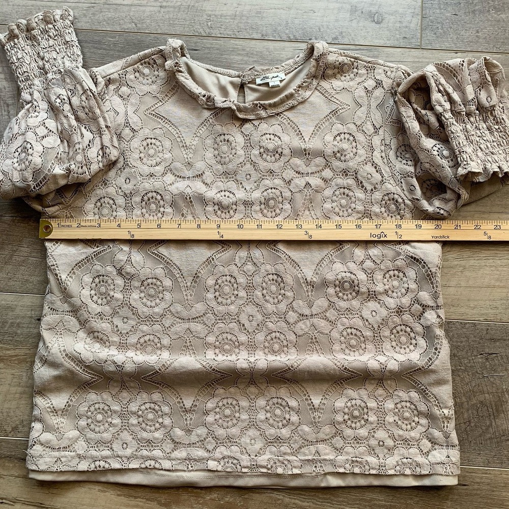 ULTRA PINK‎ Cute Floral Lace Beige Top Smocked Long Sheer Sleeve Mock Blouse L - Picture 11 of 16